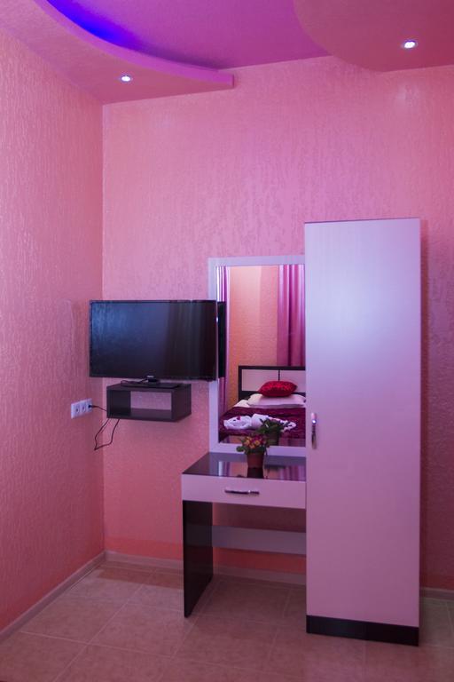 Planet Hotel Ereván Habitación foto