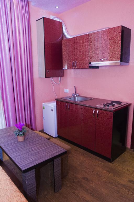 Planet Hotel Ereván Habitación foto